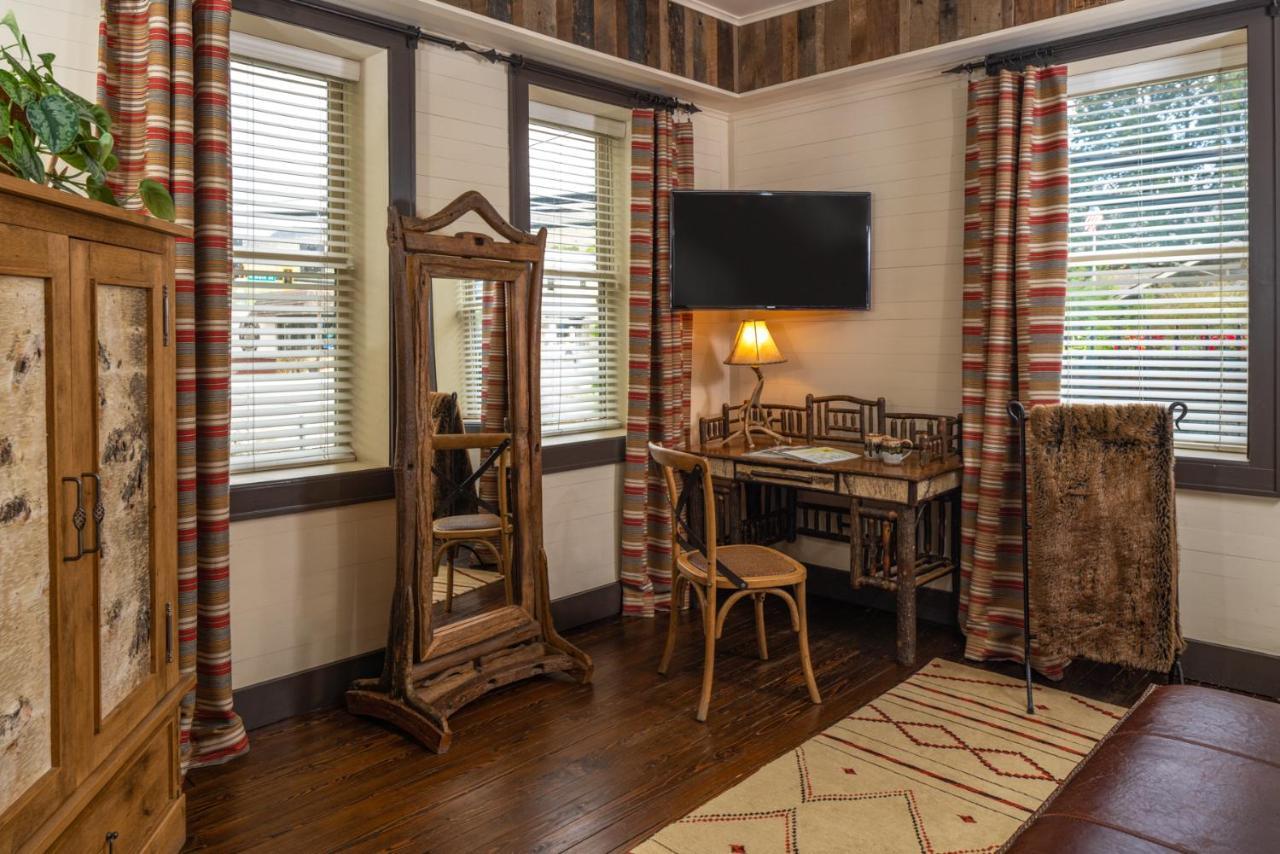 קלייטון The White Birch Inn מראה חיצוני תמונה